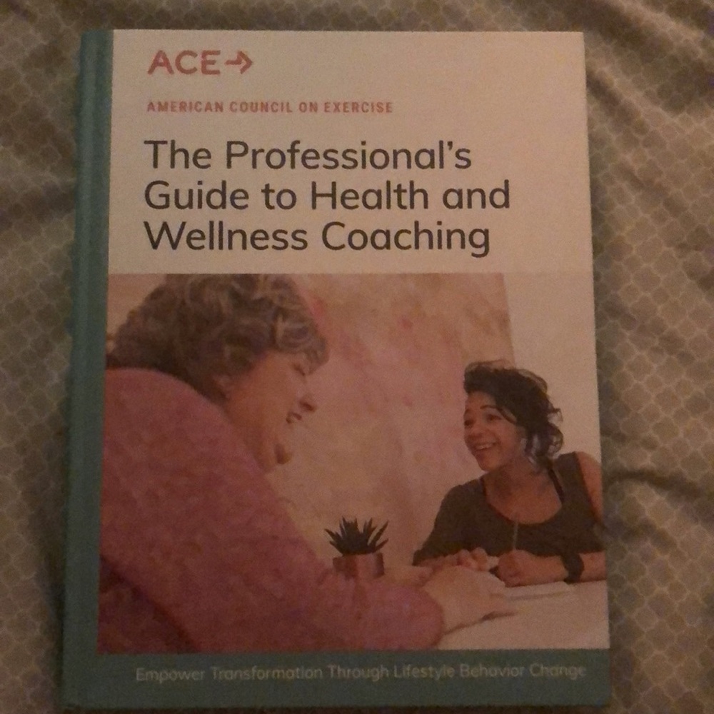 The Professional's Guide to Health and Wellness Coaching - Teal/White